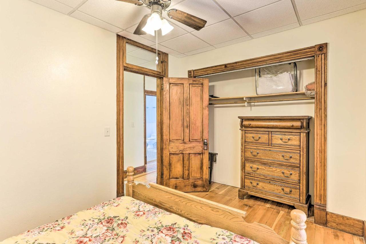 Custer Apt In Heart Of Town Shop, Dine, Hike Exterior foto