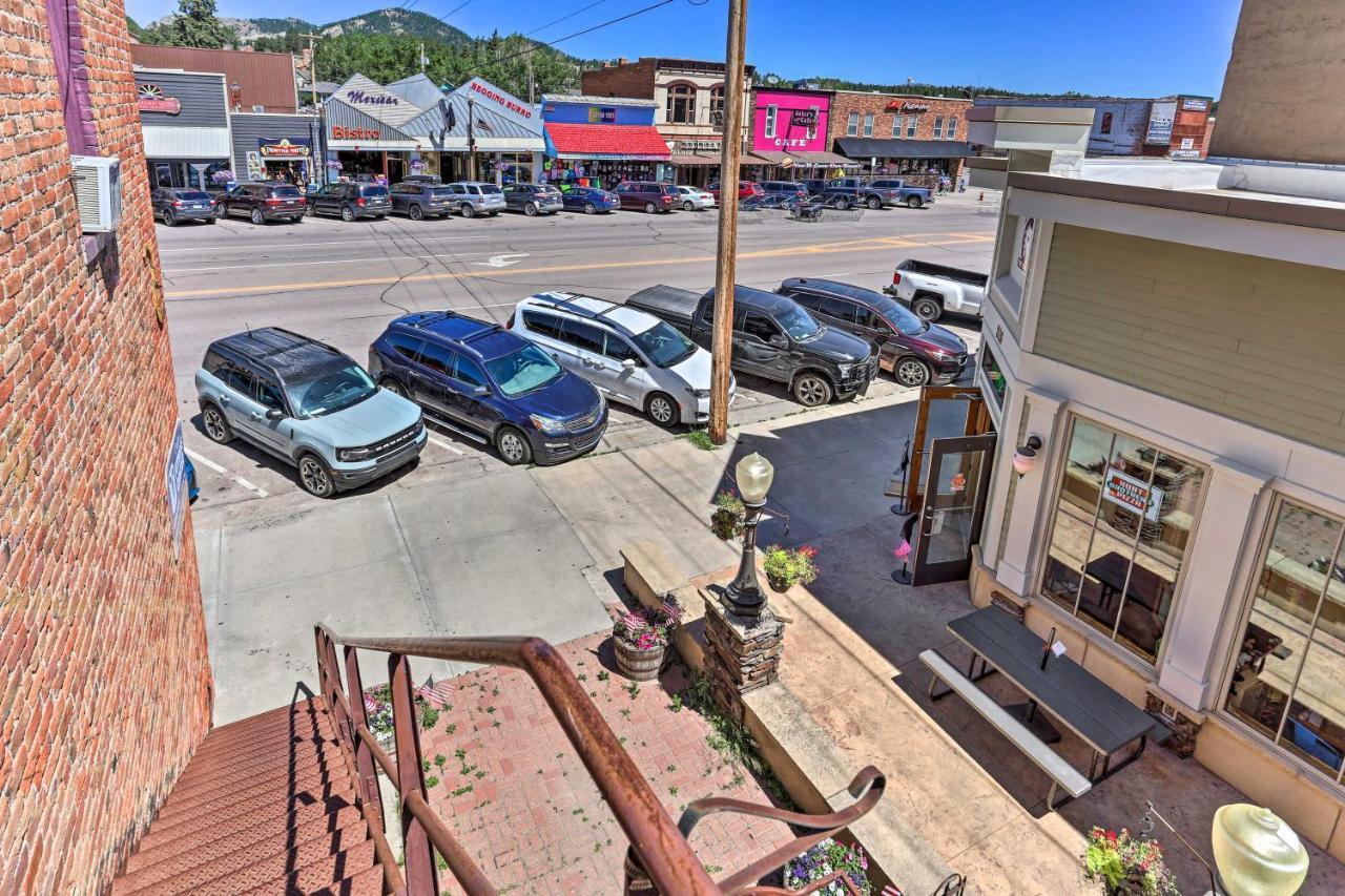 Custer Apt In Heart Of Town Shop, Dine, Hike Exterior foto