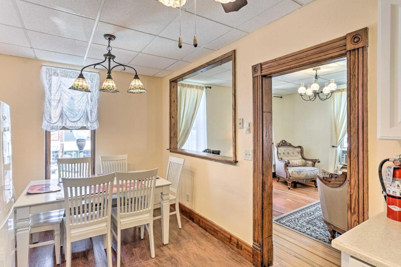 Custer Apt In Heart Of Town Shop, Dine, Hike Exterior foto